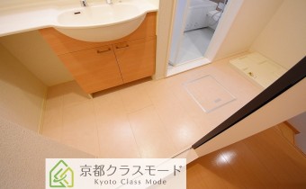 脱衣所　※この写真は同マンション206号室のものです
