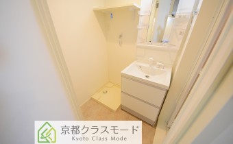 脱衣所　※室内写真は同タイプイメージです。