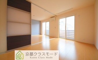 洋室6.4帖
