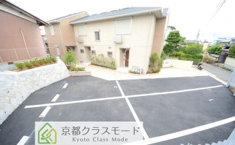 敷地内ガレージ