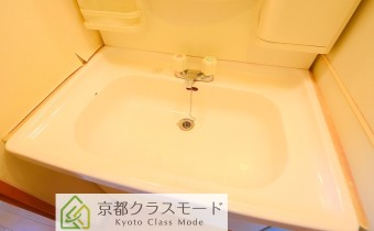 独立洗面台