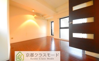 Room8.6