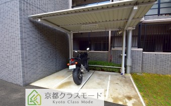 バイク置き場