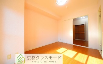 Room 6（玄関側）