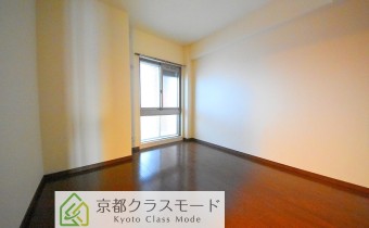 Room 6