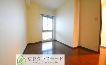 Room 5