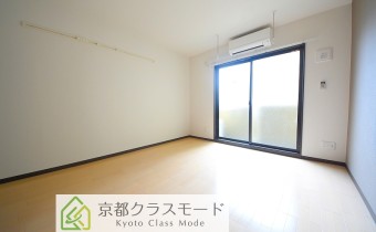 Room8.1※同マンション反転タイプの写真です。