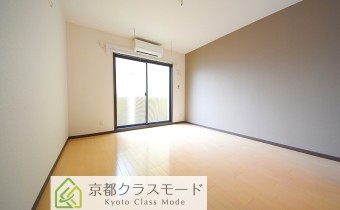 Room8.1※同マンション反転タイプの写真です。