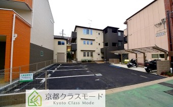 外観　別アングル