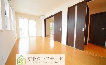 縦長で使いやすいLDKです♪