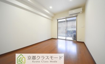 Room 7