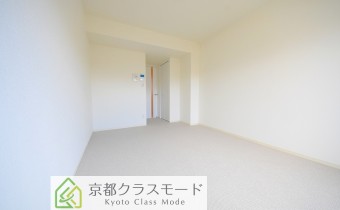 Room 8.5