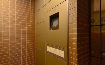 宅配ボックス