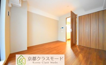 Room7