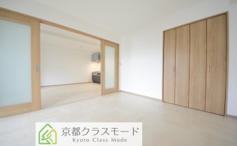 洋室7.5帖