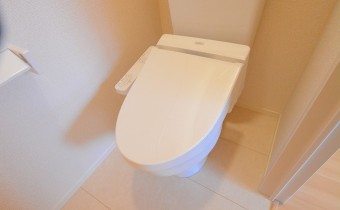 ※室内写真は同建物内の別タイプの参考画像となります。