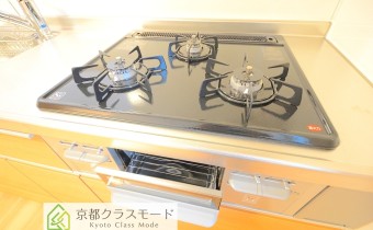 ※室内写真は同建物内の別タイプの参考画像となります。