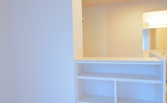 ※室内写真は同建物内の別タイプの参考画像となります。