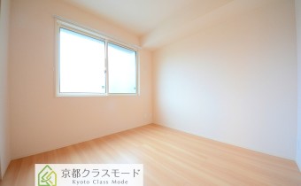 ※室内写真は同建物内の別タイプの参考画像となります。