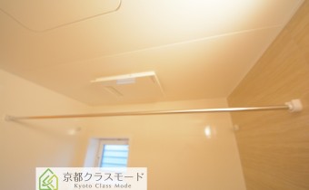 ※室内写真は同建物内の別タイプの参考画像となります。