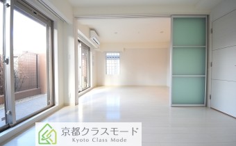 「白」ベースの明るく綺麗なお部屋♪