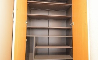 シューズボックス