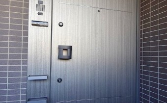 ※室内写真は同マンション内・別タイプの参考画像となります。