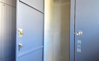 トランクルーム ※室内写真は同マンション内・別タイプの参考画像となります。