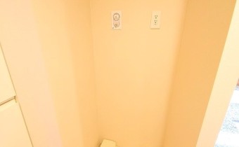 ※室内写真は同マンション内・別タイプの参考画像となります。