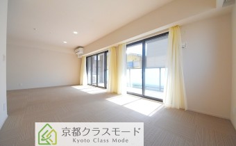 ※室内写真は同マンション内・別タイプの参考画像となります。