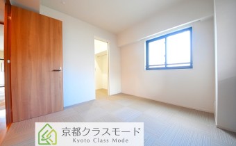 ※室内写真は同マンション内・別タイプの参考画像となります。