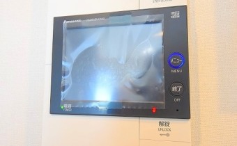 ※室内写真は同マンション内・別タイプの参考画像となります。