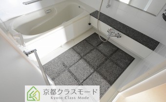 ※室内写真は同マンション内・別タイプの参考画像となります。