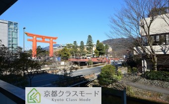 ※室内写真は同マンション内・別タイプの参考画像となります。