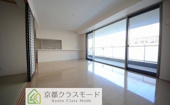 ※室内写真は同マンション内・別タイプの参考画像となります。