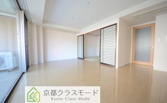 ※室内写真は同マンション内・別タイプの参考画像となります。