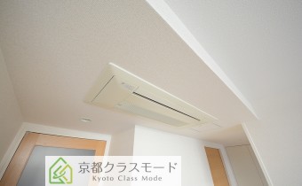 ※室内写真は同マンション内・別タイプの参考画像となります。