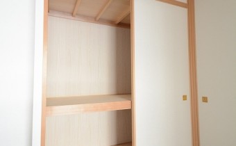 ※室内写真は同マンション内・別タイプの参考画像となります。
