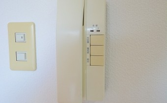 インターホン