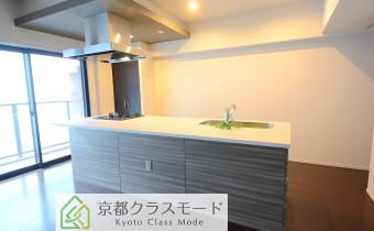 キッチン・別アングル