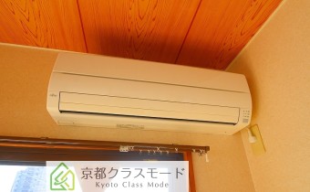 エアコン　※残置物につき性能保証無し