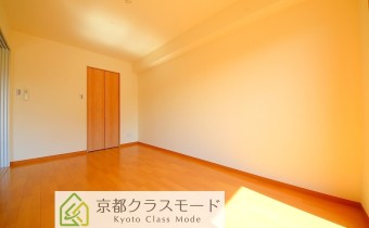 洋室7帖・別アングル