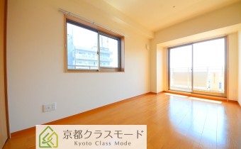 洋室6.9帖