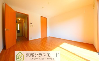 洋室8帖・別アングル
