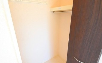 ワンステップクローゼット・別アングル