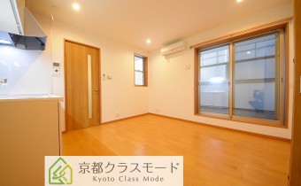 Room 8