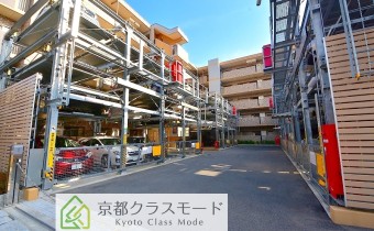敷地内ガレージ