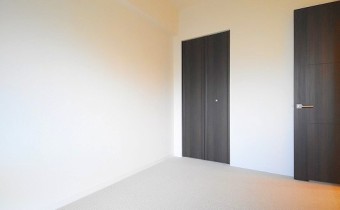 洋室5帖・別アングル