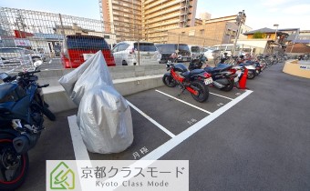バイク置場