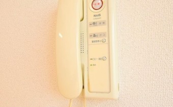 インターホン